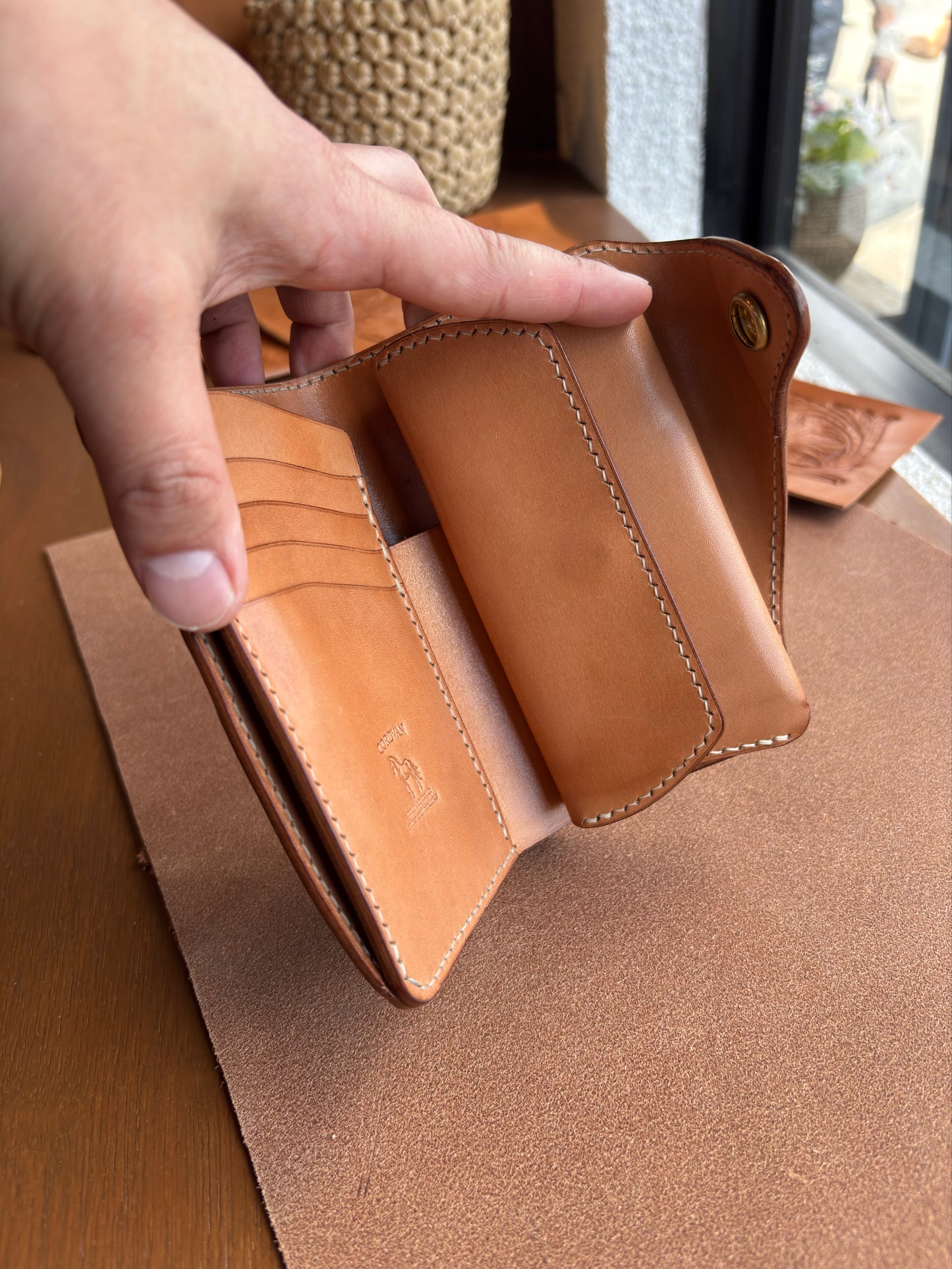 CORDVAN Brown ミドルB