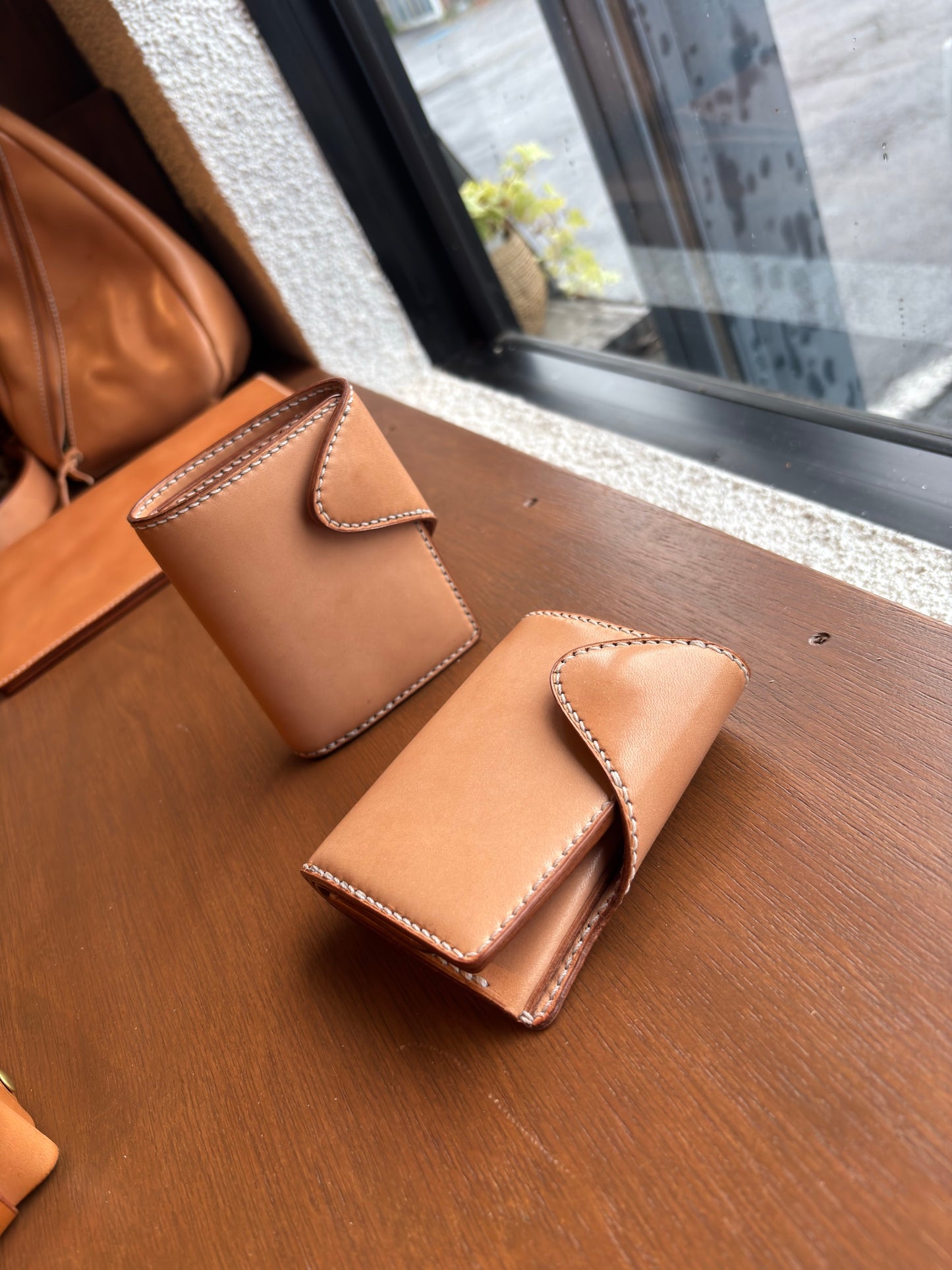 ハーフウォレットL