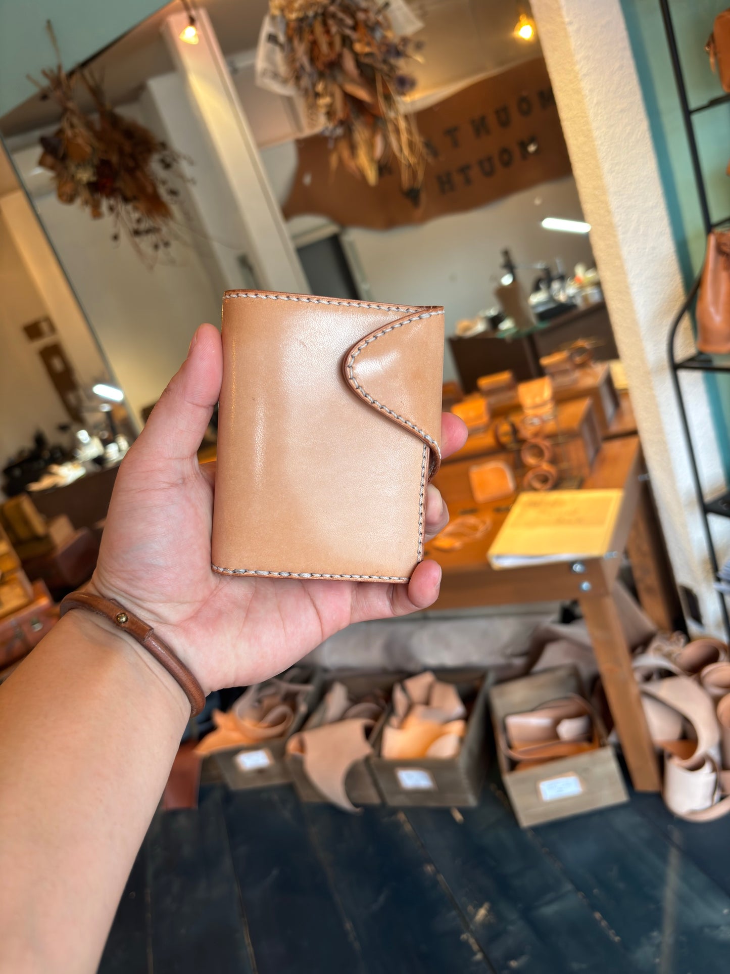 ハーフウォレットL