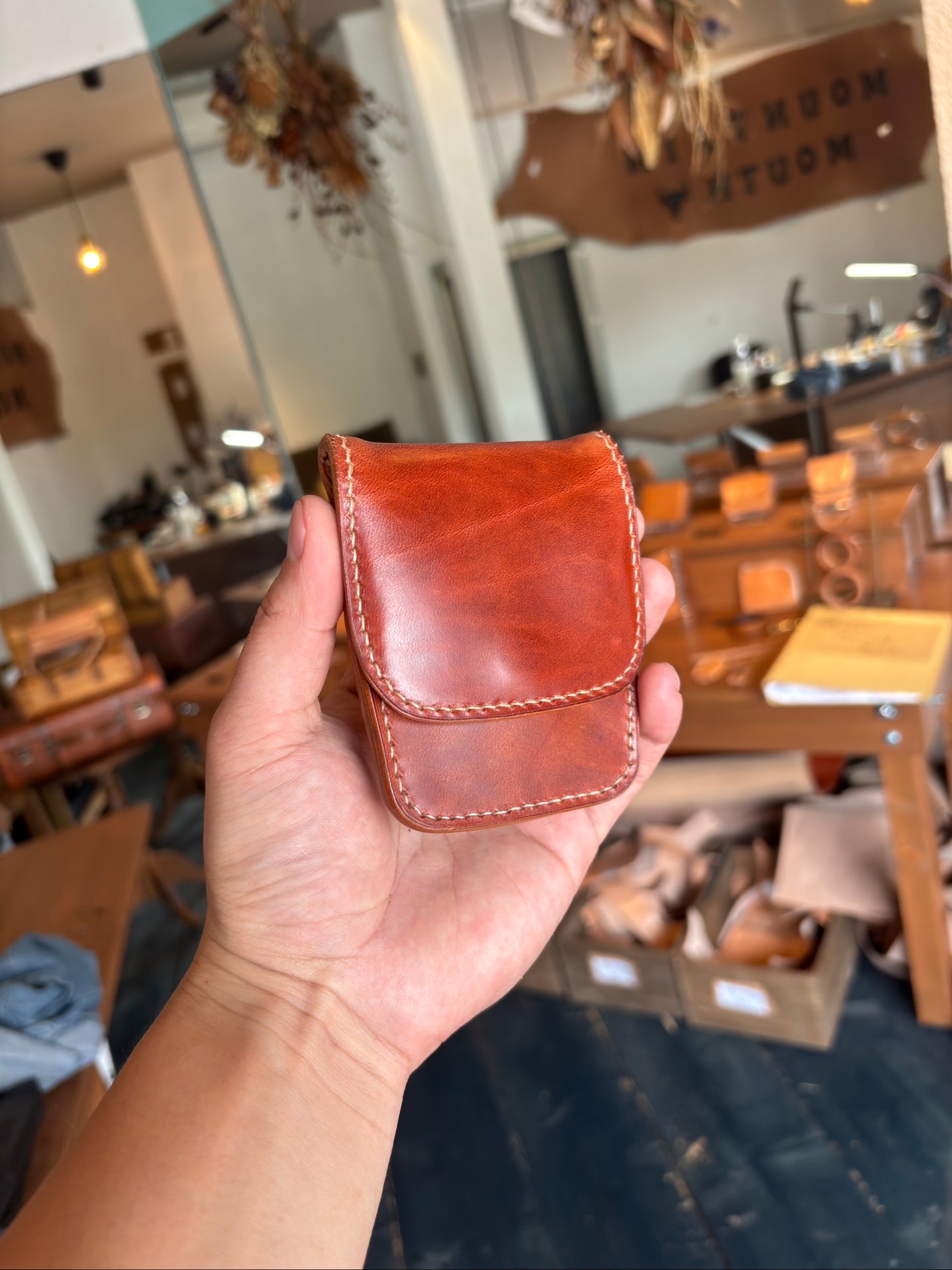 Horse Butt Brown ミニM