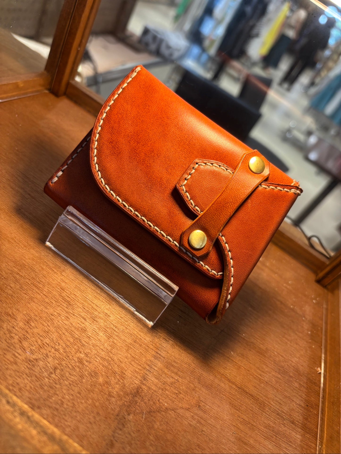 Horse Butt Brown スマートL