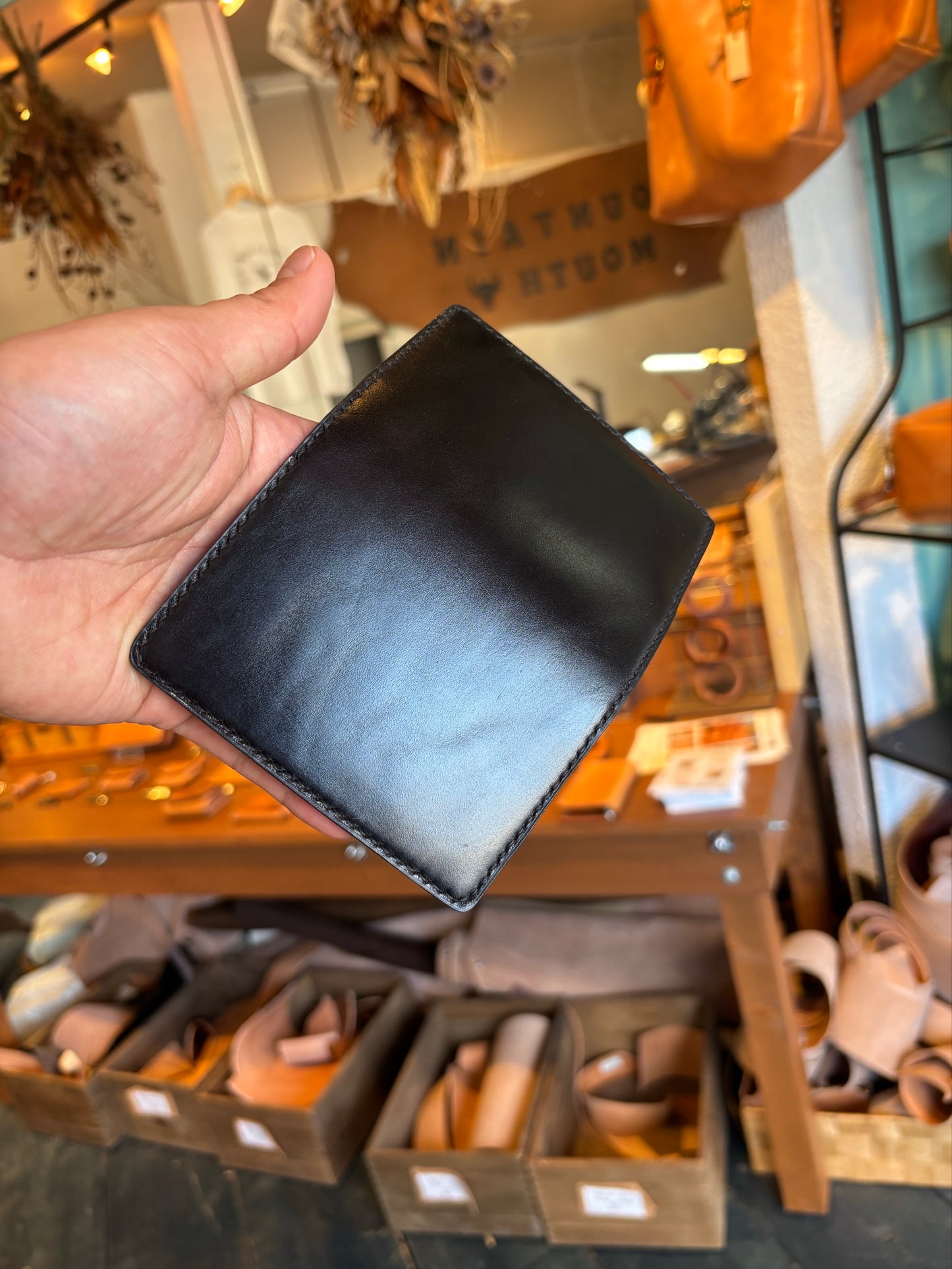 HORSE BUTT　BLACK　カードケース