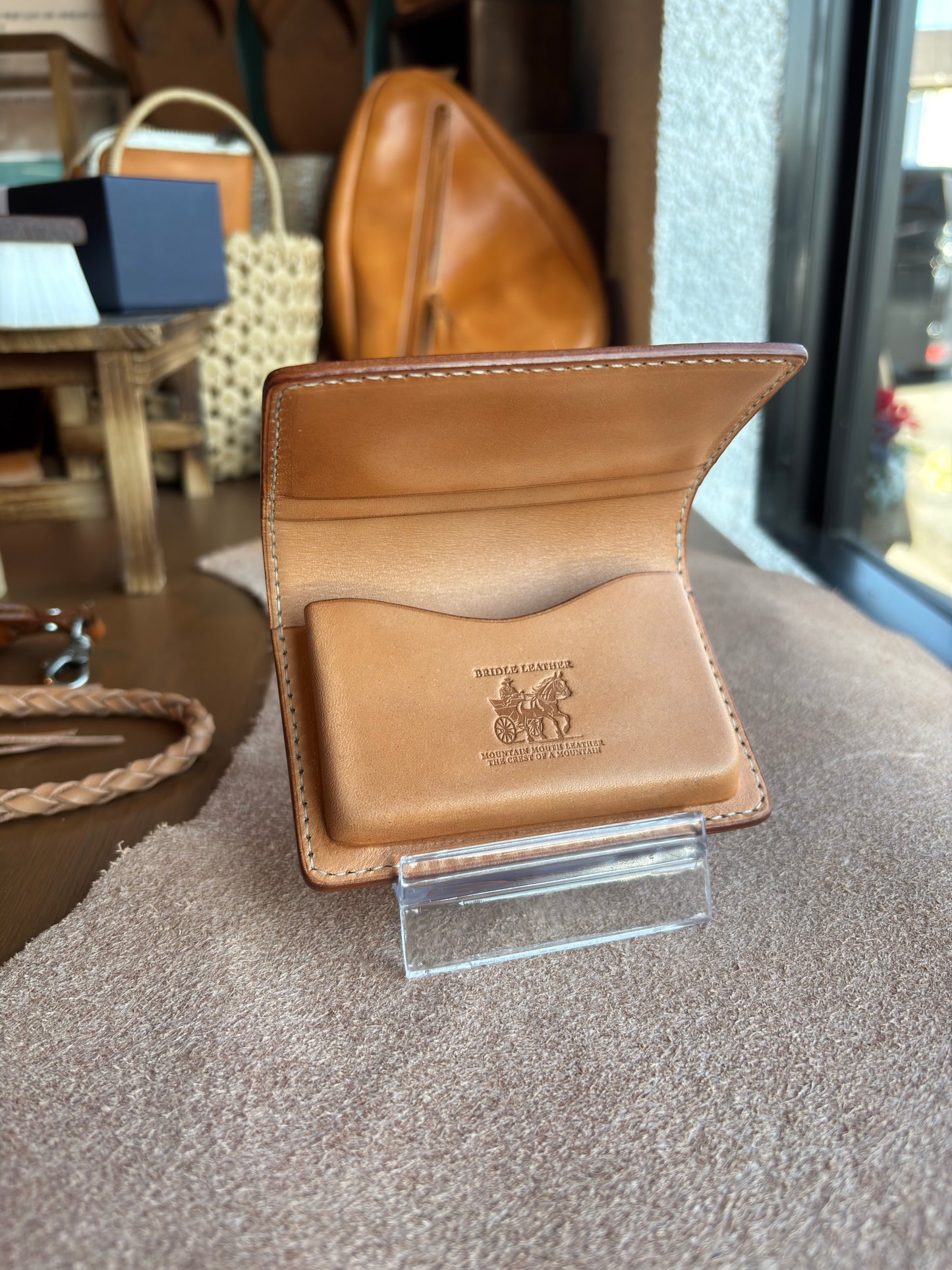 bridle hazel カードケース