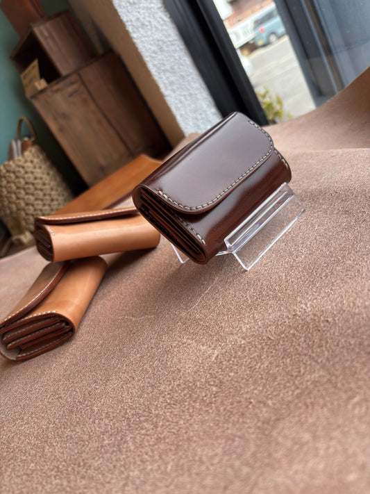 【限定品】ミニウォレットninety CORDVAN coffee brown