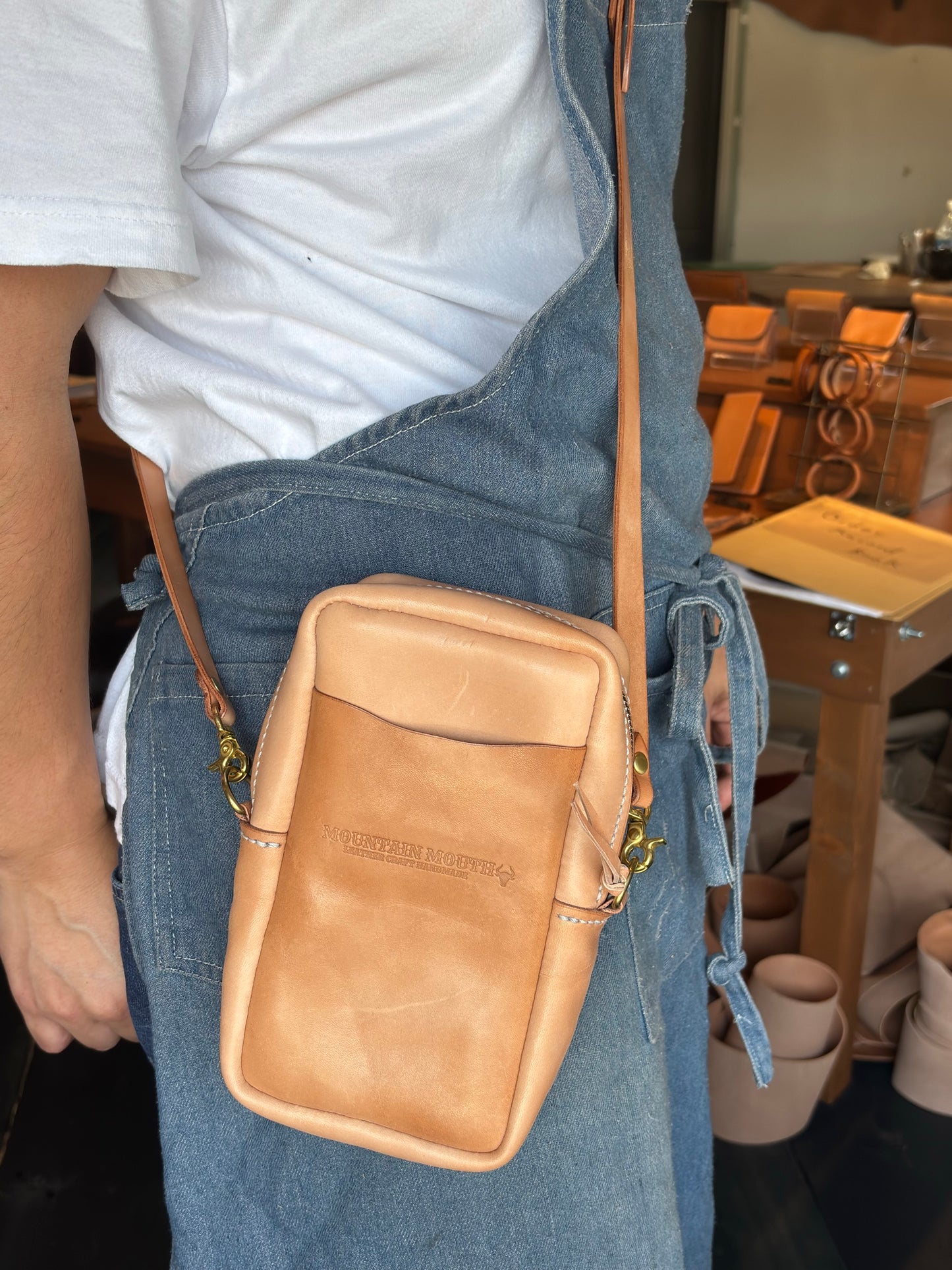 ポーチショルダーバッグ